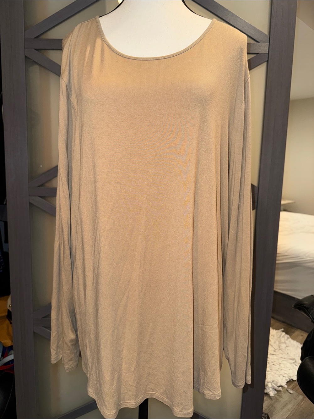 Chico's Size 4 XXL Taupe Beige Shimmer Long Sleeve Tunic Top Relaxed Stretch